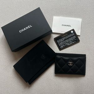 Chanel cardholder